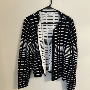 Liz Claiborne Women's XL Black White Patterned Open Front No Button Cardigan‎